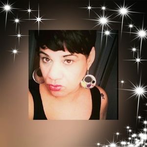 Meet your Posher, Erica